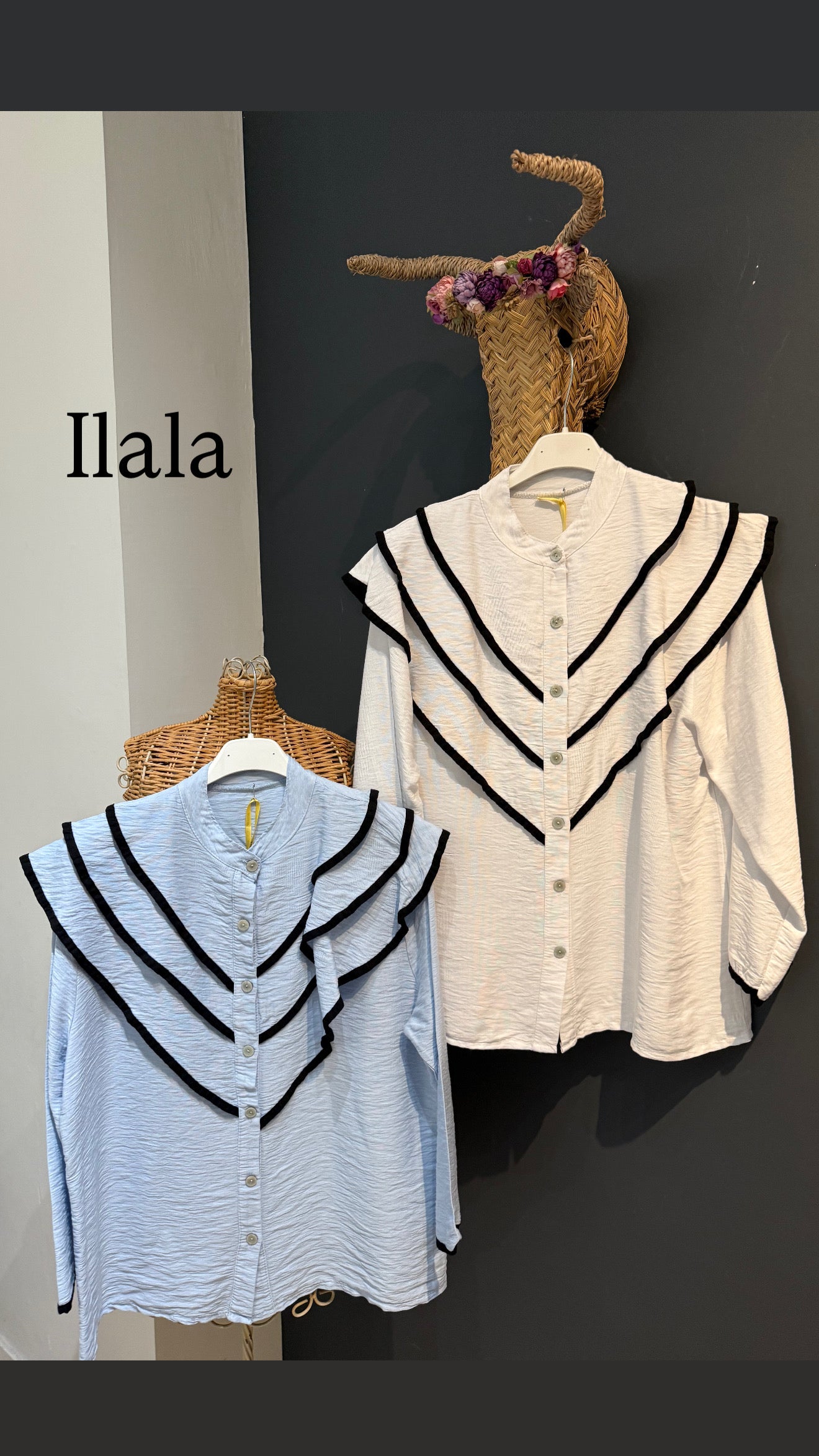 Blusa com decote em V e folhos