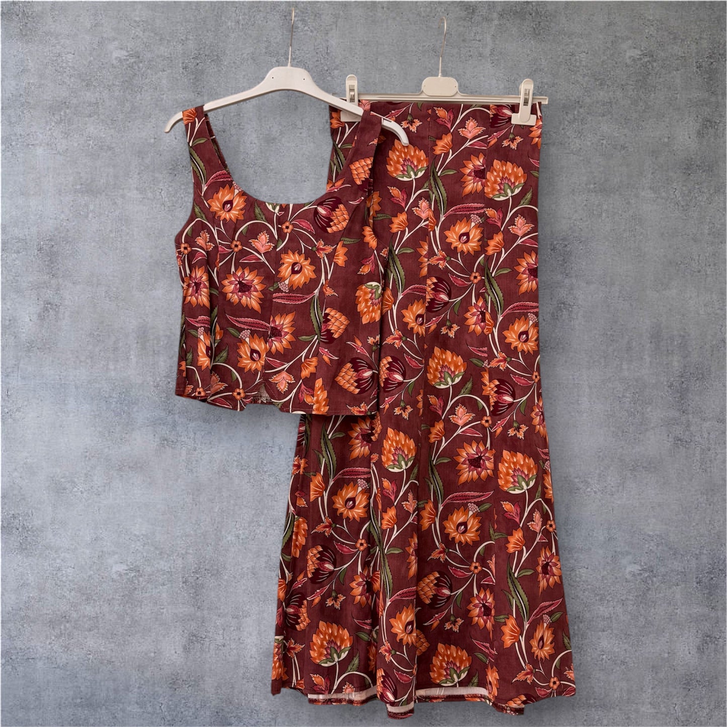 Conjunto Piña top y falda