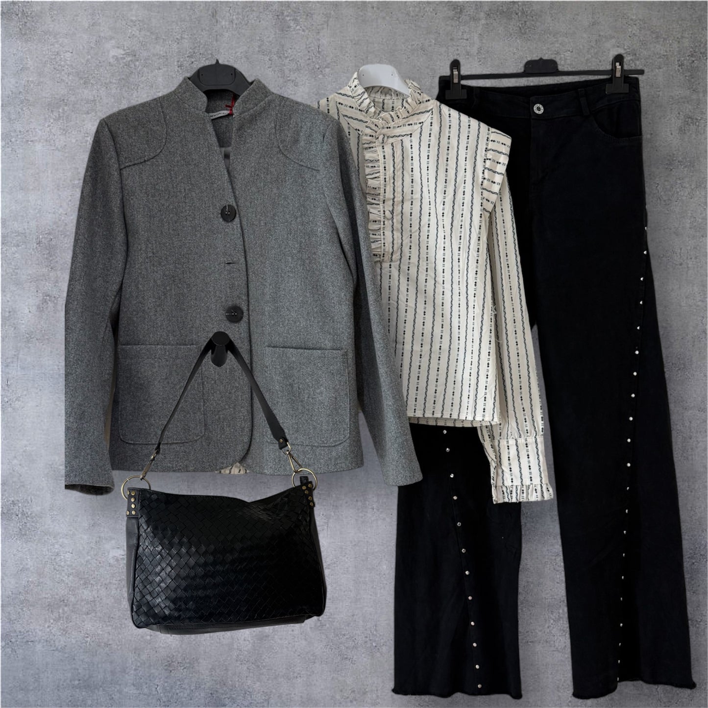 Pantalón Tachas laterales