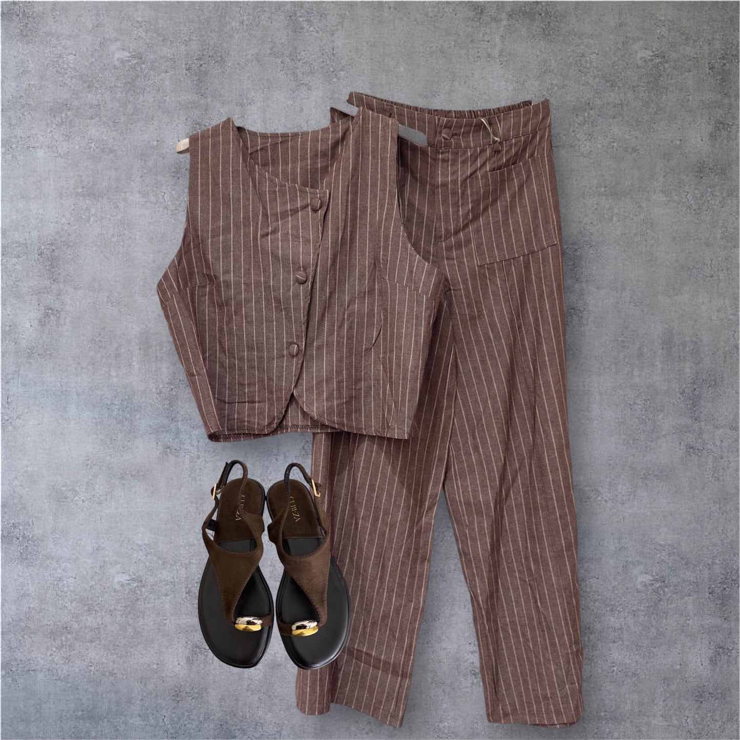 Conjunto Chaleco y pantalón Rayado