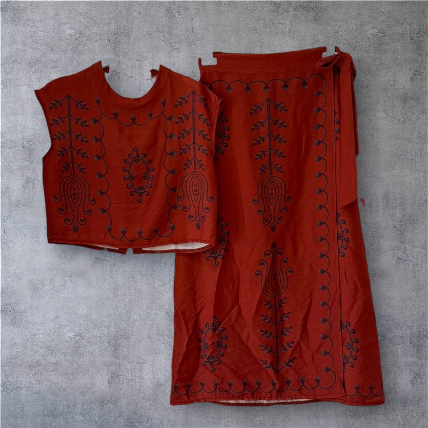 Conjunto Top y Falda pareo medallón