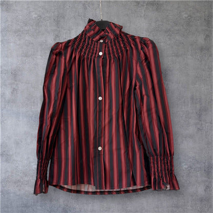Blusa raya cuello fruncido
