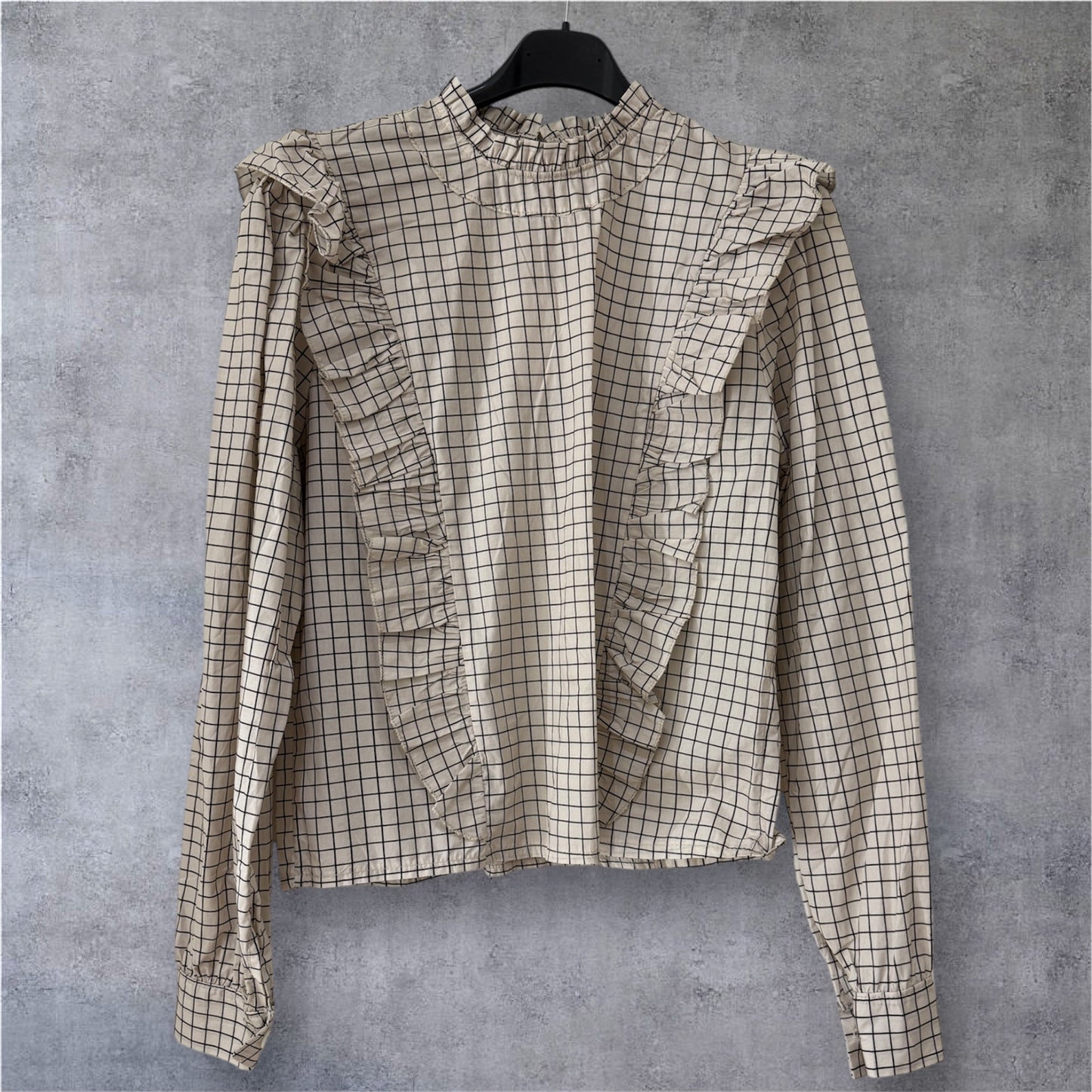 Blusa cuadros volantes